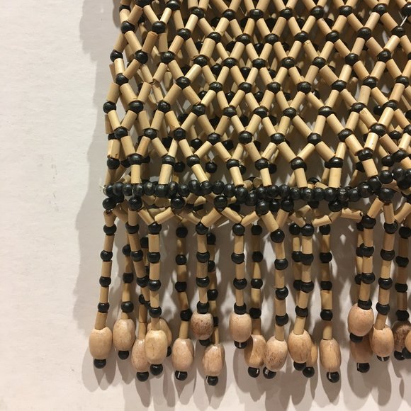 WOOD BEADED CROSS BODY PURSE - Picture 3 of 7